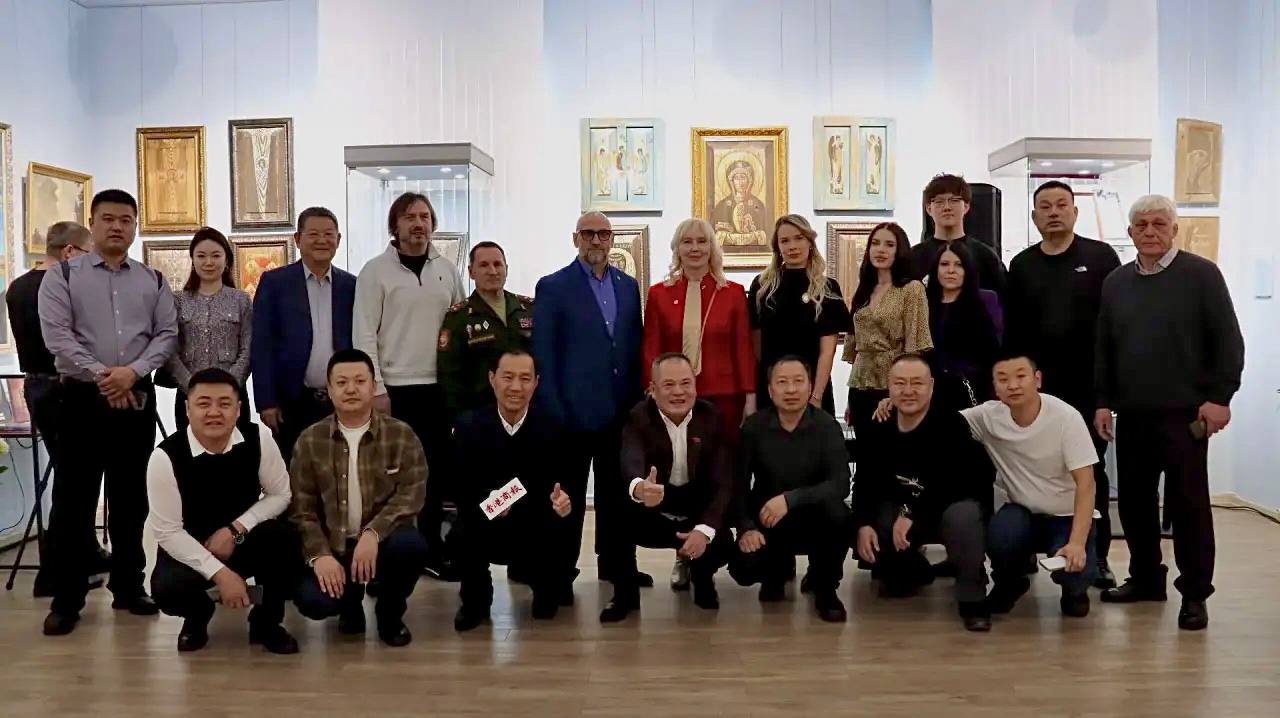 В Амурском областном краеведческом музее состоялось открытие выставки «Икона – Путь. Благовещенск – Судьба»